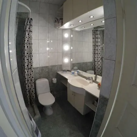 Narva Mnt.6 * Tallinn